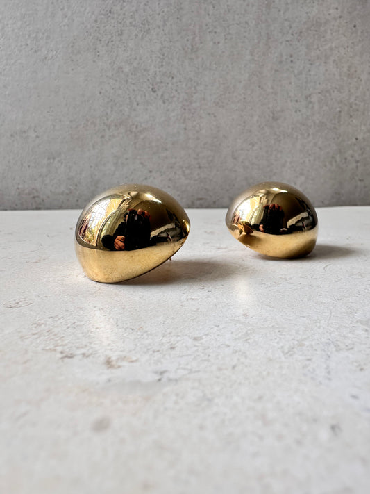 Gold Button